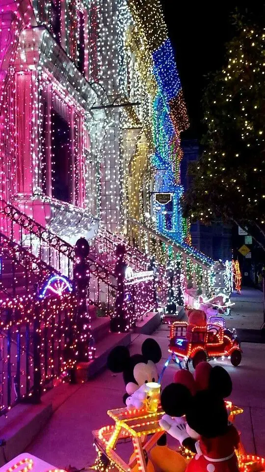 Enchant Your Home: Christmas Lights Outside 2023 | Ideas, Colors, and Tips for a Festive Wonderland