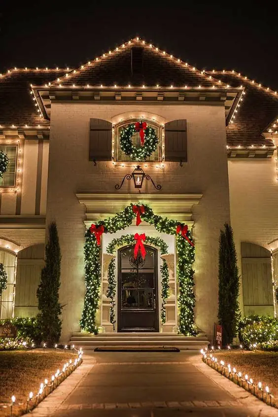 2023 Outdoor Christmas Lights: Illuminate Your Space with Festive Brilliance and Timeless Elegance