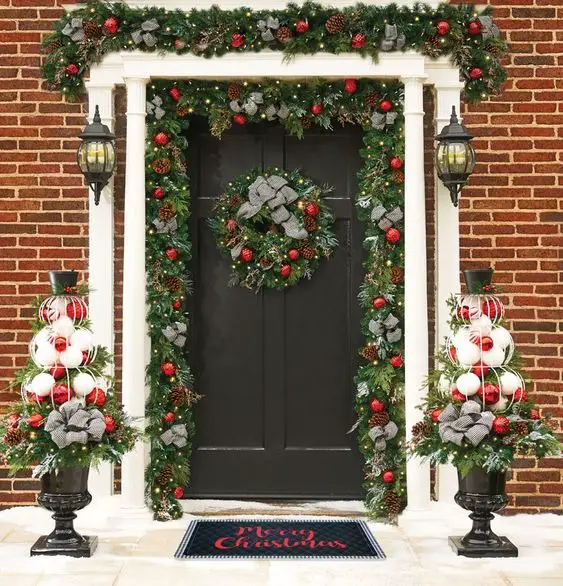 Transform Your Home with Red, White, and Green Christmas Lights Outside: 2023 Festive Brilliance