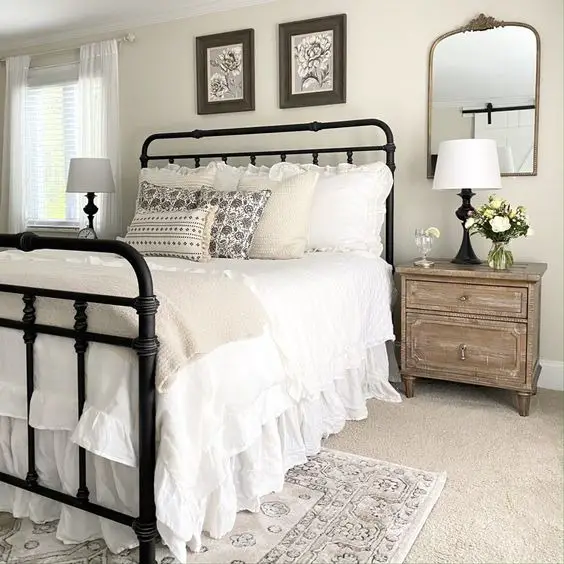 Mastering Bedroom Decor 2023-2024: Vintage Charm, Modern Elegance, and Korean Flair