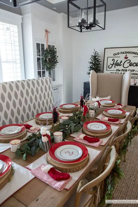 Winter Home Decor 2023-2024: Transform Your Dining Room with Farmhouse Elegance and Creative Table Ideas