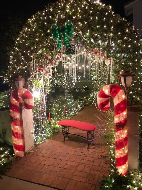 2023 Outdoor Christmas Lights: Illuminate Your Space with Festive Brilliance and Timeless Elegance