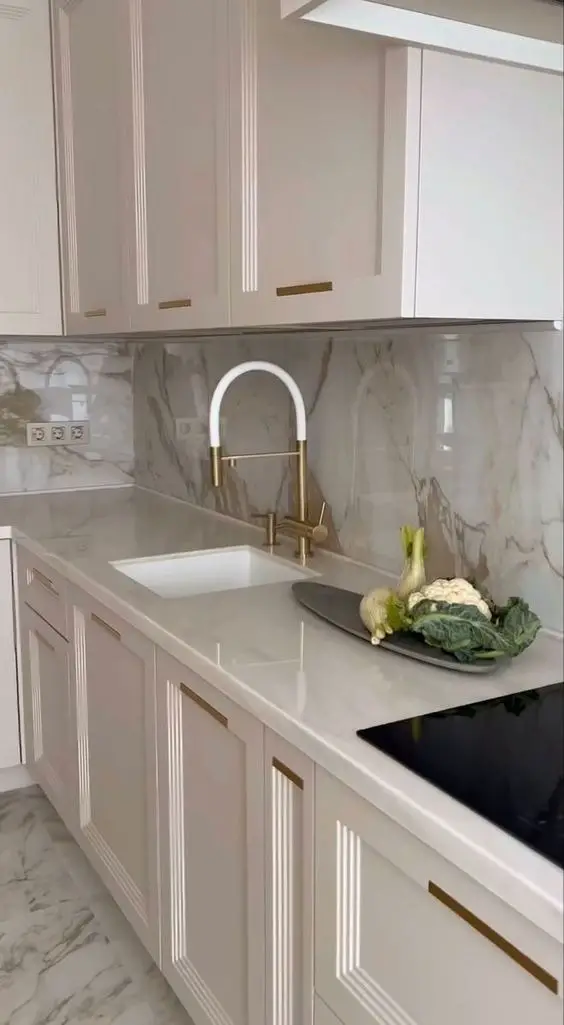 Discover Luxury and Innovation: Modern Kitchen Ideas 2024 for Small Spaces, Bloxburg, and Beyond