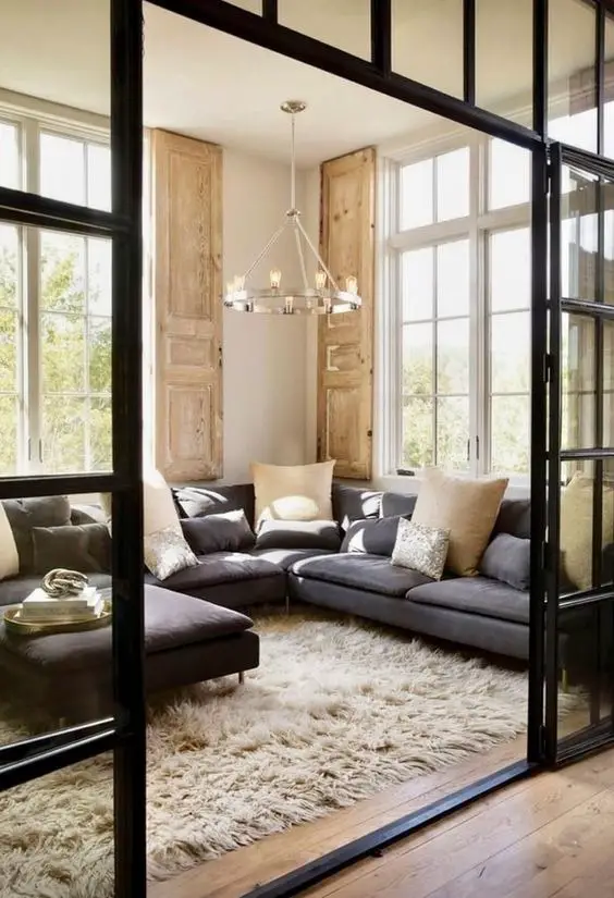 Blue Living Room Design 2024: Elevate with Navy, Gray, and Royal Paint Wall Elegance