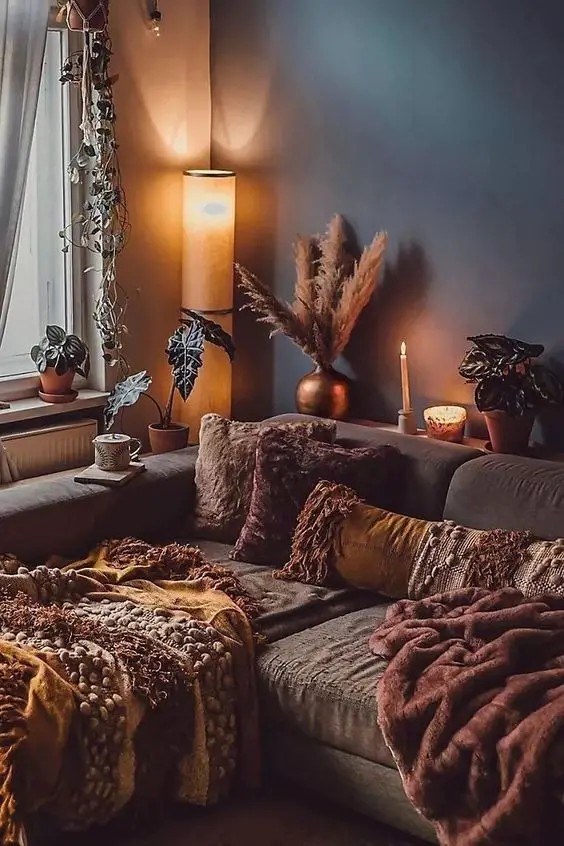 2024 Trendsetting Living Room Designs: Cozy, Modern, and Small Apartments | Embrace Luxury with Simple Indian and Japandi Influences