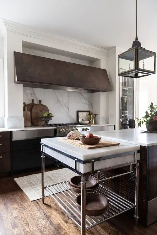 Craftsman Kitchen Ideas 2024: White, Joanna Gaines, Fireplace Magic, and More for a Timeless Culinary Haven