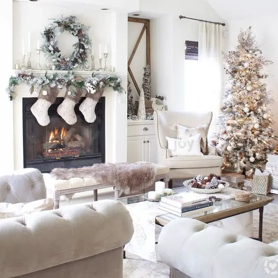 Winter Home Decor Living Room 2023-2024: Cozy Modern Elegance ...