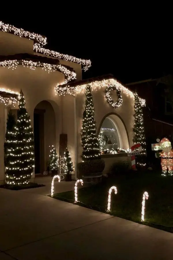 Enchant Your Home: Christmas Lights Outside 2023 | Ideas, Colors, and Tips for a Festive Wonderland