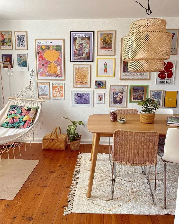 Unveiling Farmhouse Charm: Cozy, Rustic, and Modern Living Room Designs 2024