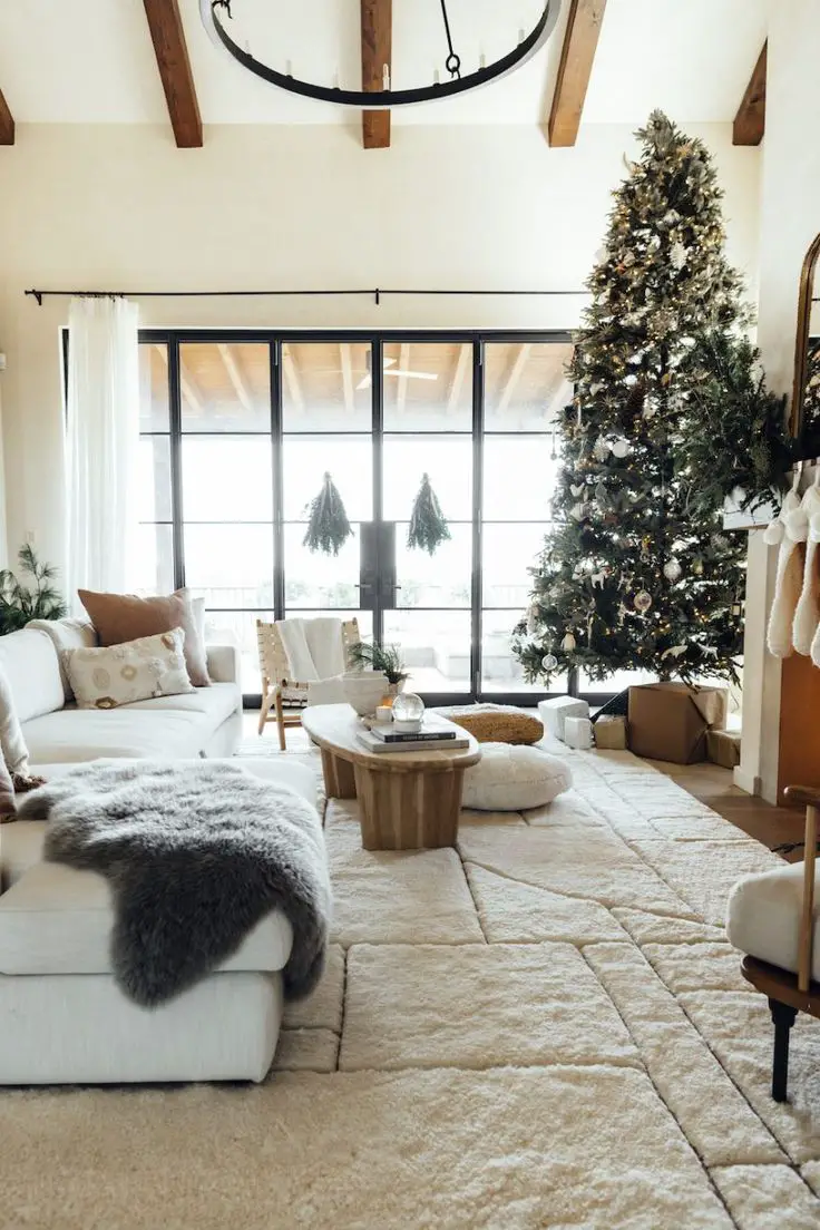 Elevate Your Home for 2023: Unique Christmas Decor Ideas, Grinch Charm, and Cozy Elegance
