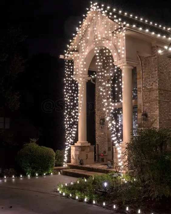 Enchant Your Home: Christmas Lights Outside 2023 | Ideas, Colors, and Tips for a Festive Wonderland