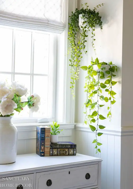 2024 Spring Corner Decor Trends for Fireplace & Mantel