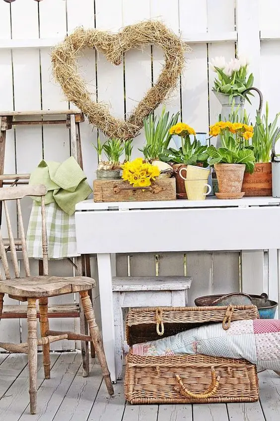 Spring Shed Decor 2024: Rustic Charm Meets Blooming Elegance