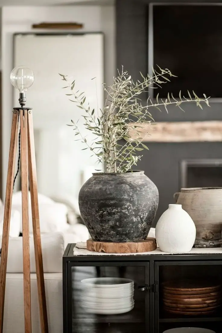 Refresh Home Decor: Modern Spring Decorating Ideas for 2024