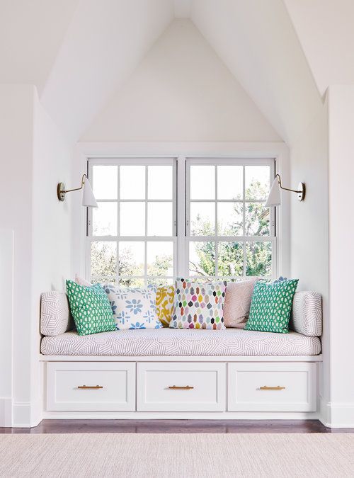 Chic 2024 Nursery Sofas: Versatile Beds, Chairs & Decor Ideas