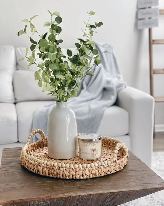 Fresh Spring Coffee Table Decor Ideas for Chic Home Vibes
