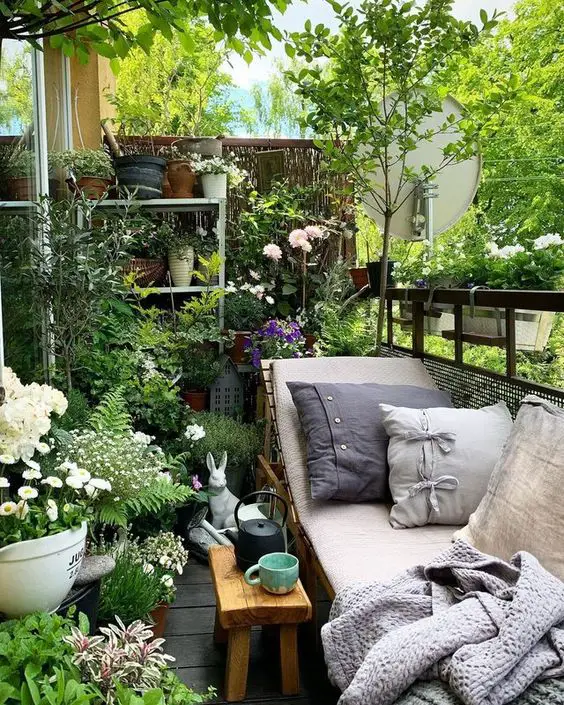 2024 Spring Patio Decor: Fresh Ideas for Chic Outdoor Spaces
