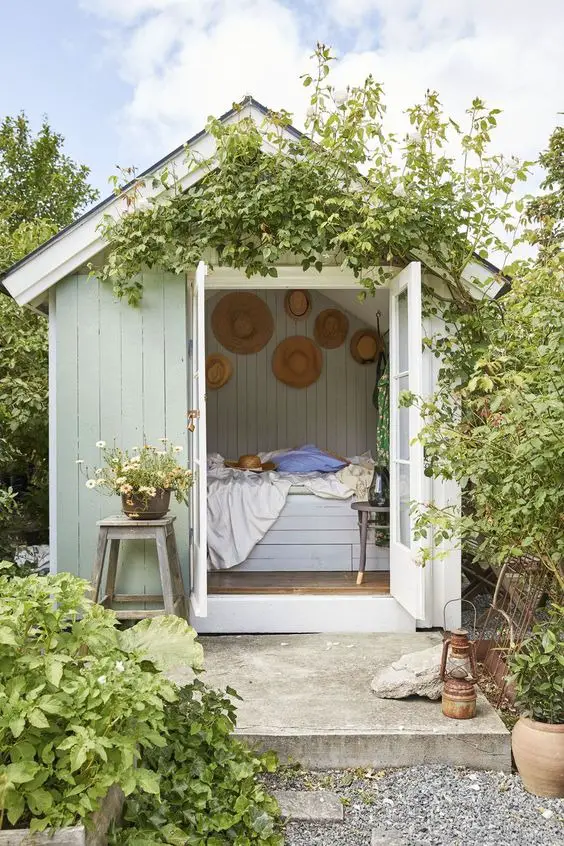 Spring Shed Decor 2024: Rustic Charm Meets Blooming Elegance