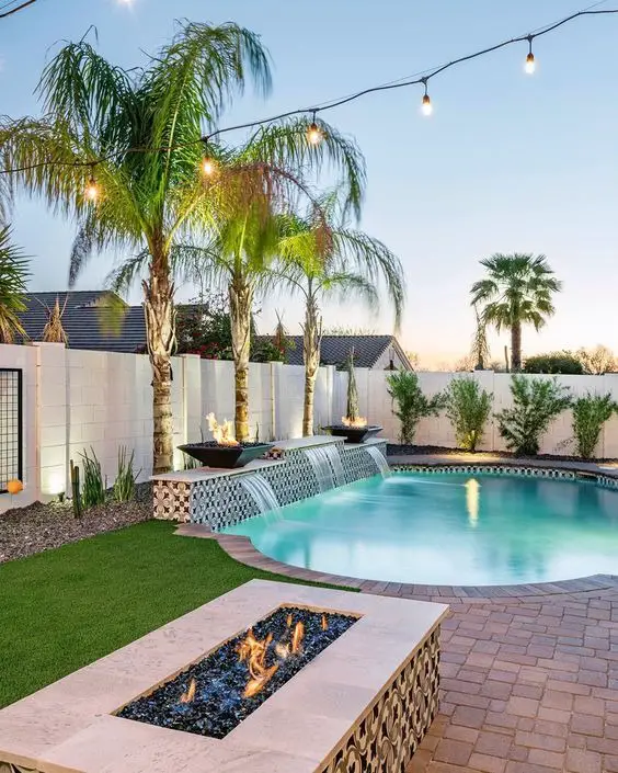 2024's Top Outdoor Pool Designs for Stylish Backyard Luxe