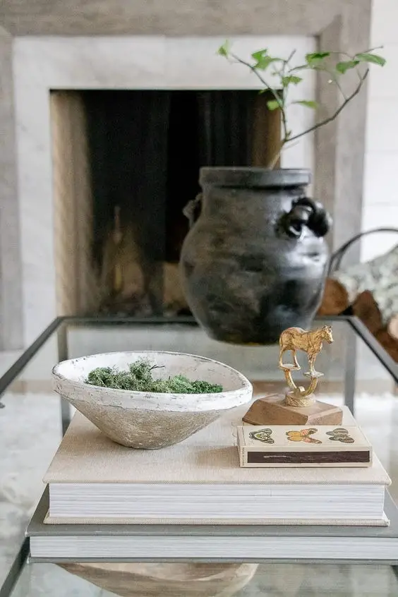 Fresh Spring Coffee Table Decor Ideas for Chic Home Vibes