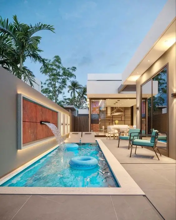 2024's Top Outdoor Pool Designs for Stylish Backyard Luxe