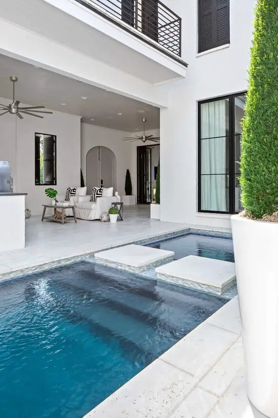 2024 Stylish Pool Decks: Ideas & Privacy Designs for Homes