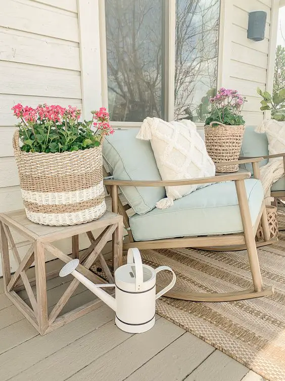 2024 Spring Patio Decor: Fresh Ideas for Chic Outdoor Spaces