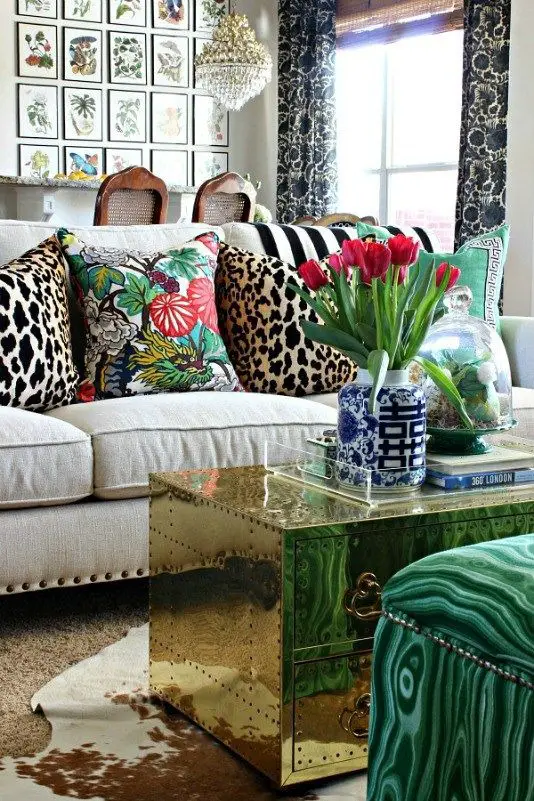 Refresh Your Space with Trendy Spring Couch Decor Ideas 2024