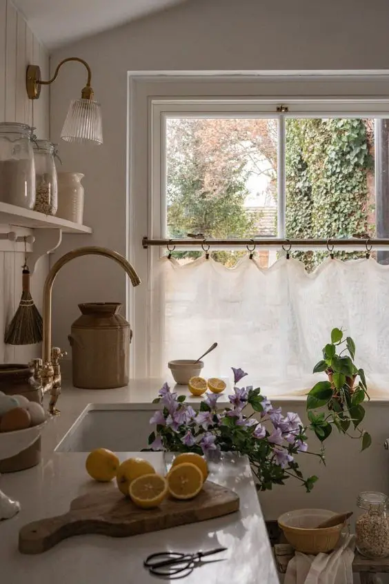 Cottage Core Spring Decor 2024: Revitalize Your Home