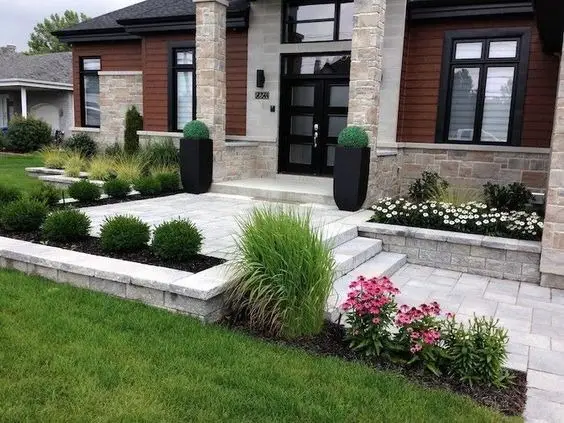 Transform Your Home 2024 Trends In Low Front Porch Landscaping For A   3.2 15 