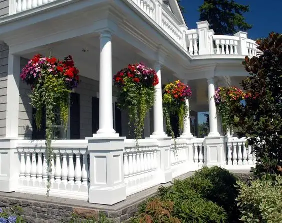 Porch Landscaping Flowers 2024: Elevate Your Home's Charm with Expert Ideas for Front Yard, Beds, and Small Spaces