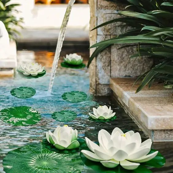 2024 Spring Pool Decor: Chic & Fresh Outdoor Styling Trends