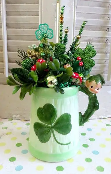 Chic St. Patrick's Day Decor: Unique Ideas for Home & Office