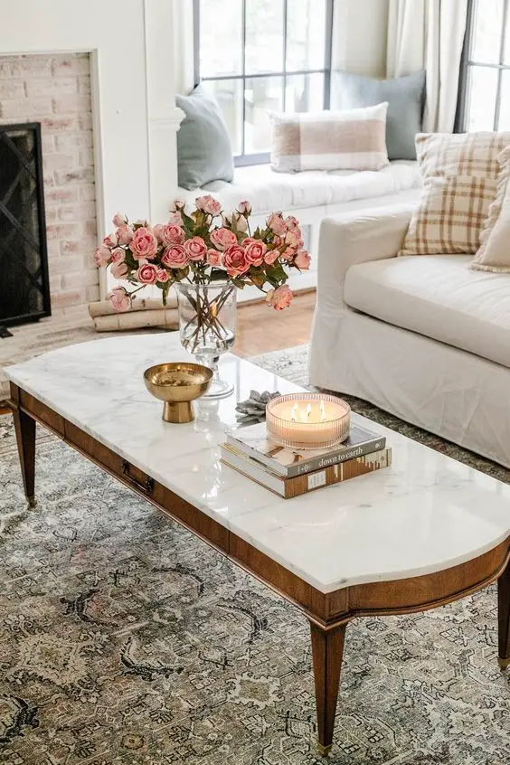 Fresh Spring Coffee Table Decor Ideas for Chic Home Vibes