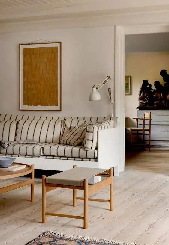 2024 Pantry Sofa Trends: Office Design Meets Cozy Minimalism