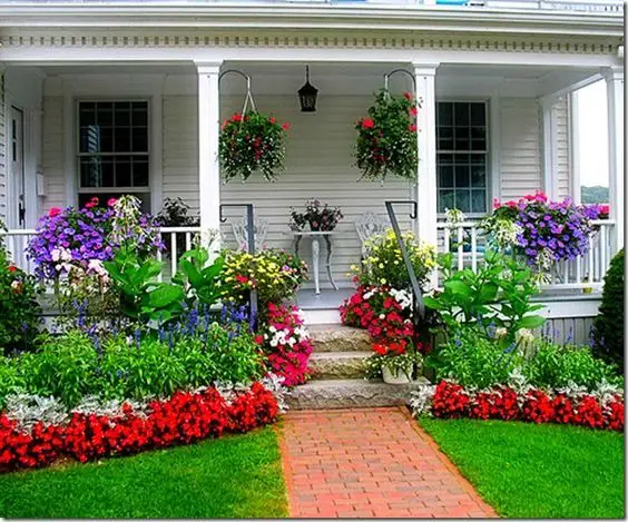 Porch Landscaping Flowers 2024: Elevate Your Home's Charm with Expert Ideas for Front Yard, Beds, and Small Spaces