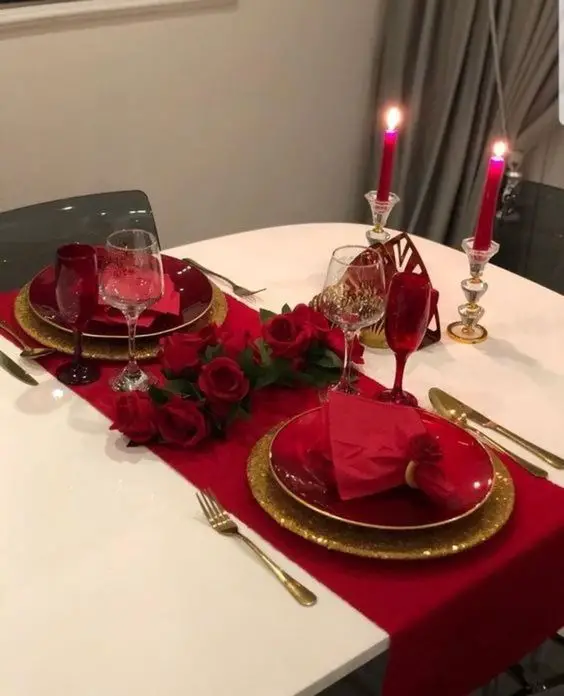 Crafting Memorable Moments: Elegant Valentines Table Decor Ideas 2024