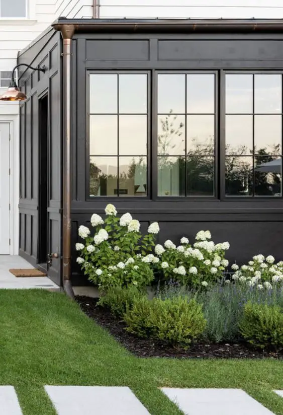 Mastering Home Elegance: Designing with Low-Maintenance Bushes for Farmhouse Charm and Curb Appeal