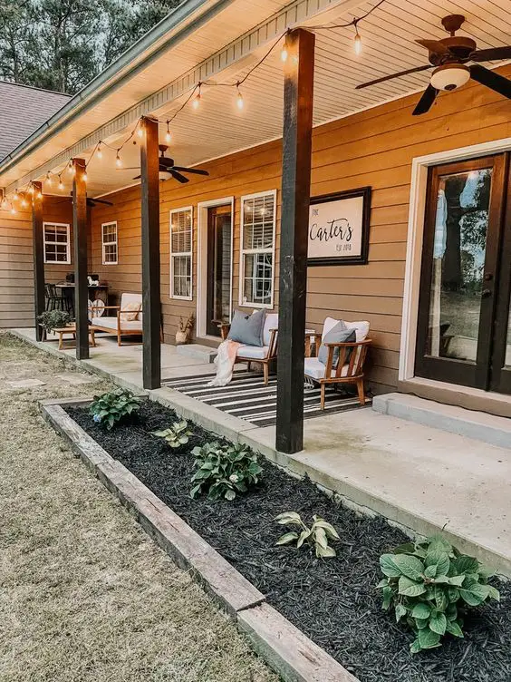 Transform Your Home: 2024 Trends in Low Front Porch Landscaping for a Budget-Friendly, Maintenance-Free Oasis