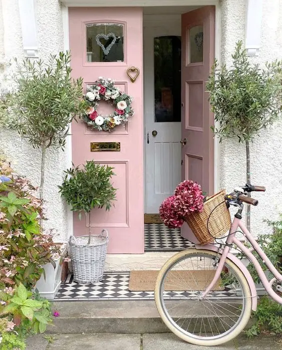 Top Spring Front Door Decor: Porch Ideas for a Stylish Entrance
