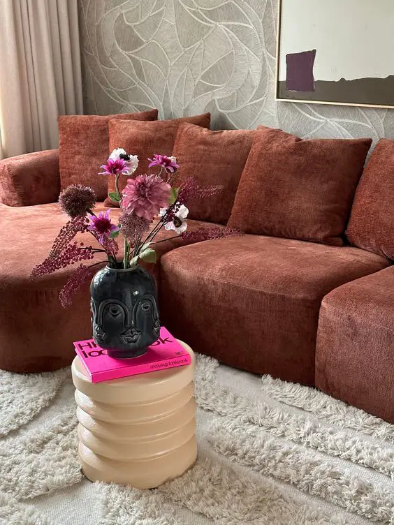 2024 Trendy Living Room Sofas: Modern Design & Space-Saving Ideas