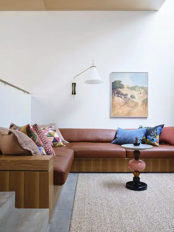 2024 Pantry Sofa Trends: Office Design Meets Cozy Minimalism