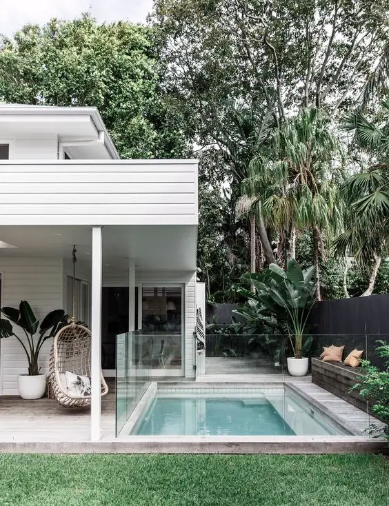 2024 Stylish Pool Decks: Ideas & Privacy Designs for Homes