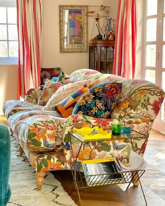 Refresh Your Space with Trendy Spring Couch Decor Ideas 2024