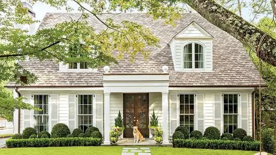 Transform Your Home: 2024 Trends in Low Front Porch Landscaping for a Budget-Friendly, Maintenance-Free Oasis