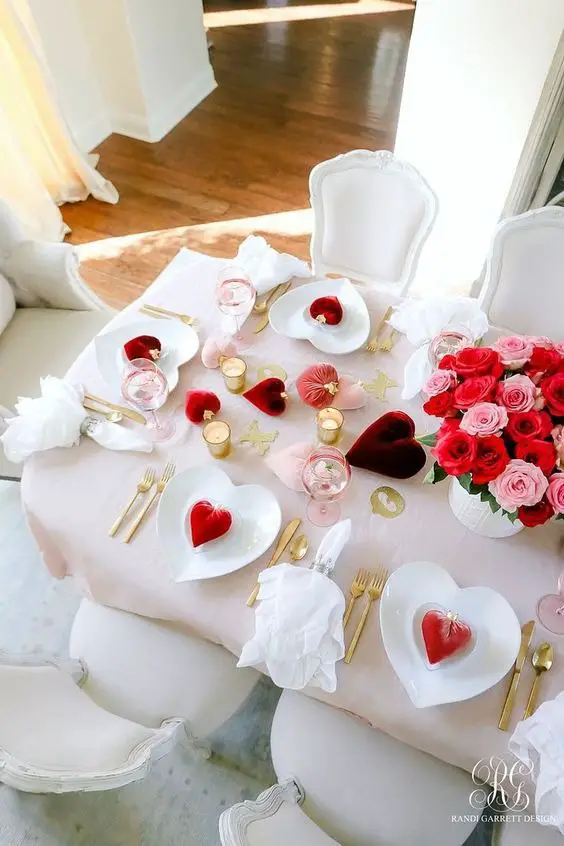 Crafting Memorable Moments: Elegant Valentines Table Decor Ideas 2024