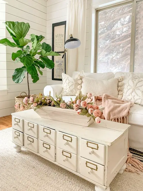 2024 Spring Decor Trends: Refresh Your Apartment Now