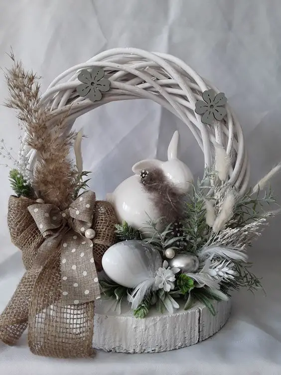 Unlocking Modern Easter Magic: Expert Tips for Chic Decor 2024 | Mid Century, Organic, and Creative Ideas