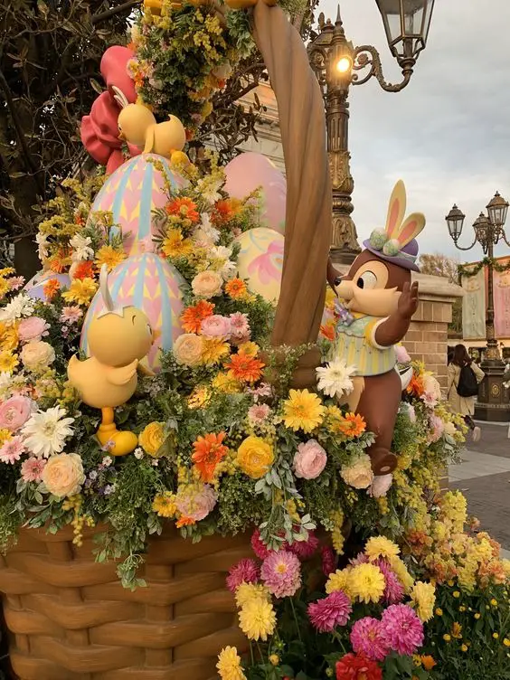 Transform Your Space with 2024's Best Outdoor Easter Decorations: Ideas for Yards, Porches, and Gardens