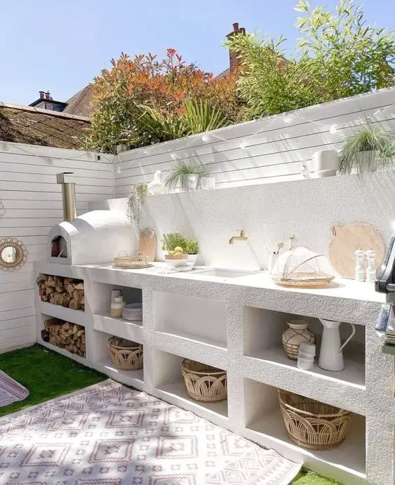 Elegant Patio Design Ideas for Your Dream Poolside Oasis